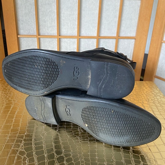 UGG Black Leather Demi Buckle Ankle Boot SZ 10 - Picture 10 of 15